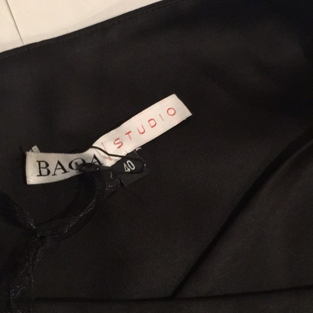Vest - Picture 6 of 8